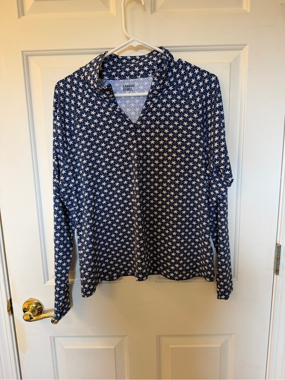 Lands' End Navy & White preppy coastal  Printed Long Sleeve swim 3/4 zip XL EUC